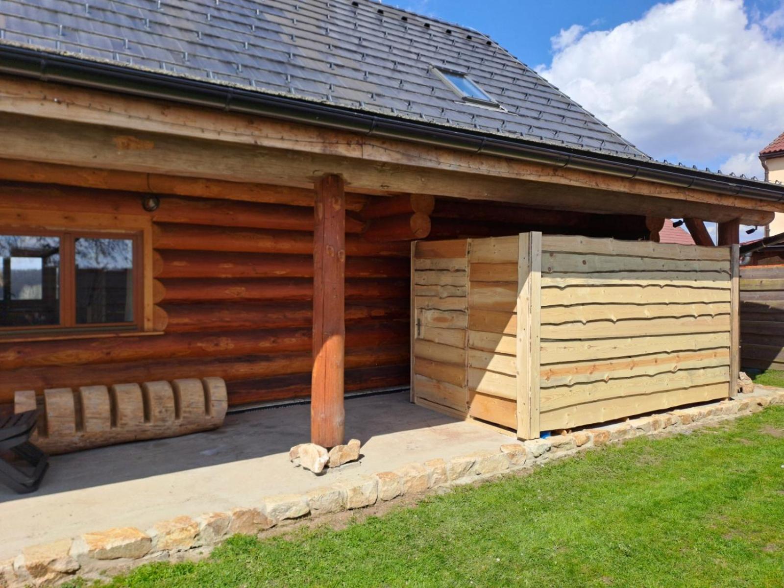 Wellness Srub U Holubu Villa Malsice Kültér fotó