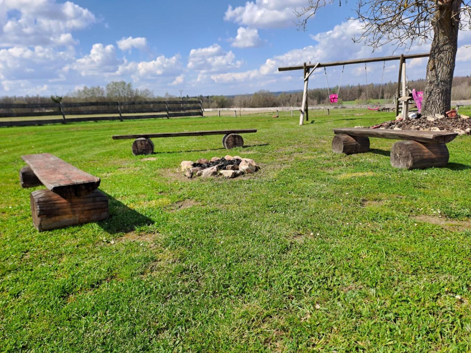 Wellness Srub U Holubu Villa Malsice Kültér fotó