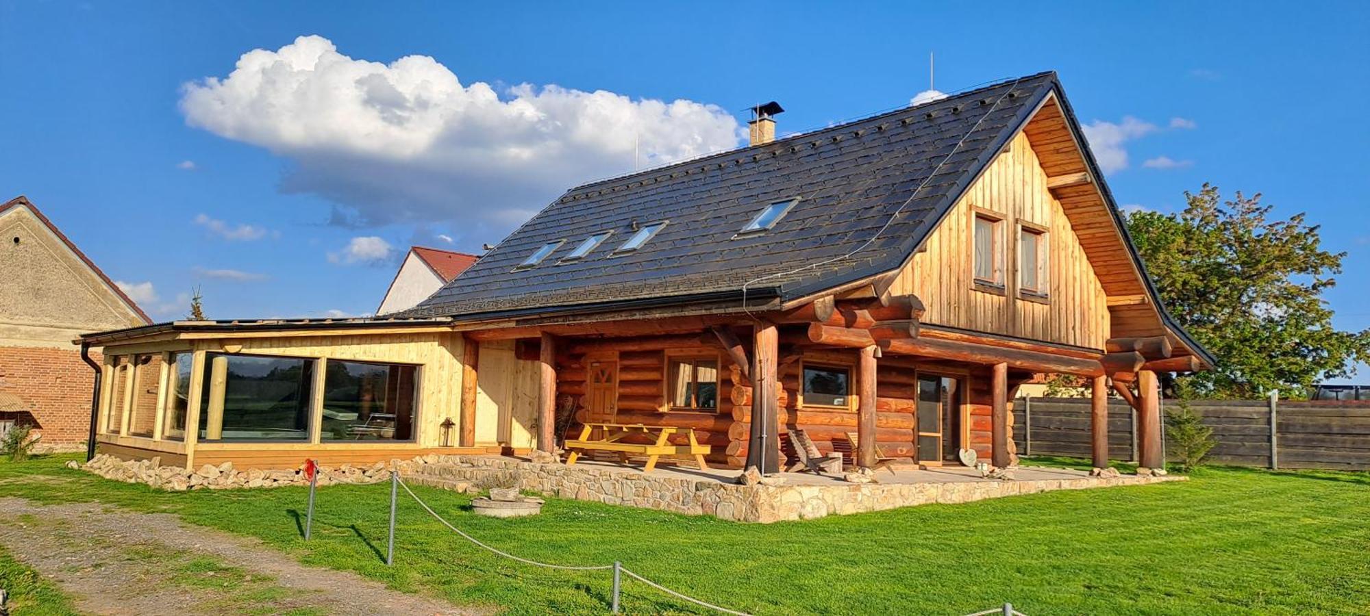 Wellness Srub U Holubu Villa Malsice Kültér fotó